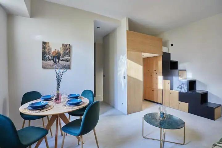 300 Suite Seb - Superb Apartment In Paris Bagian luar foto